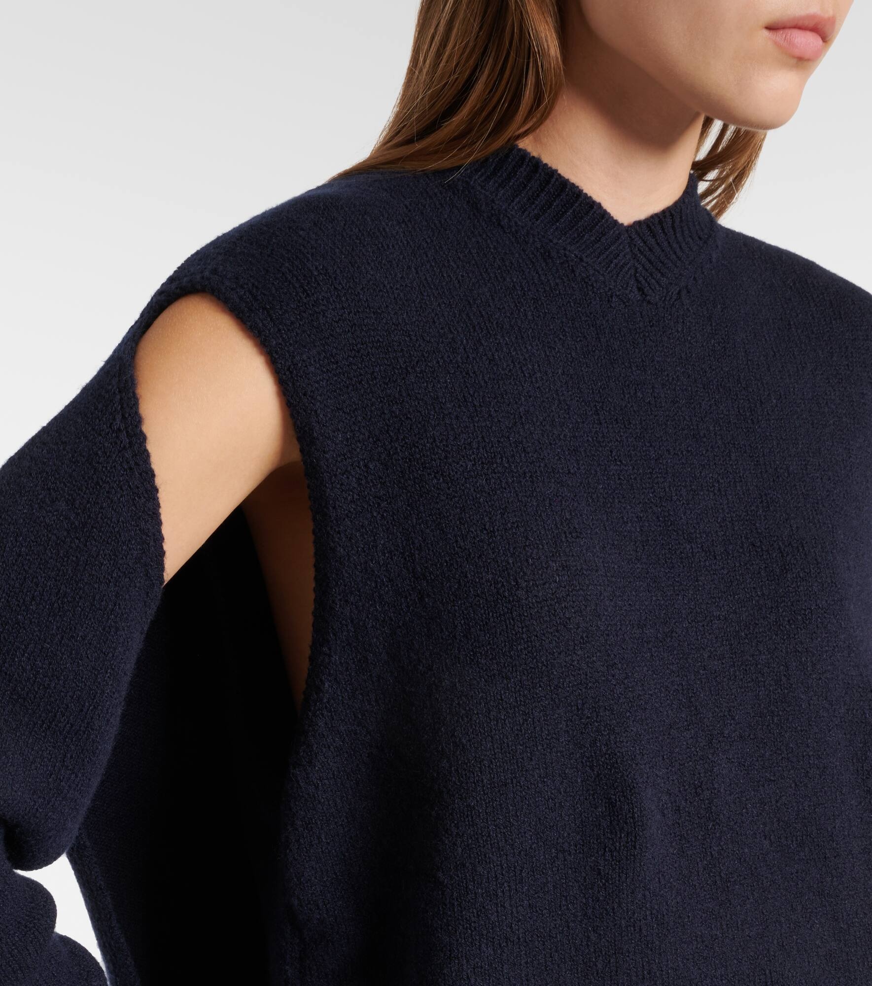 Cutout cashmere-blend sweater - 4