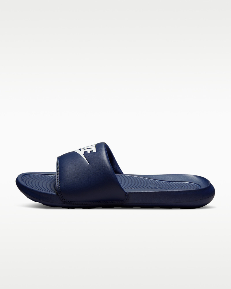 Nike Nike Victori One Men's Slides outlook