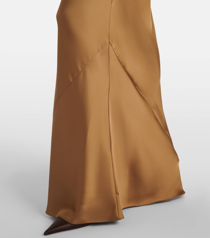 Halterneck satin gown 5