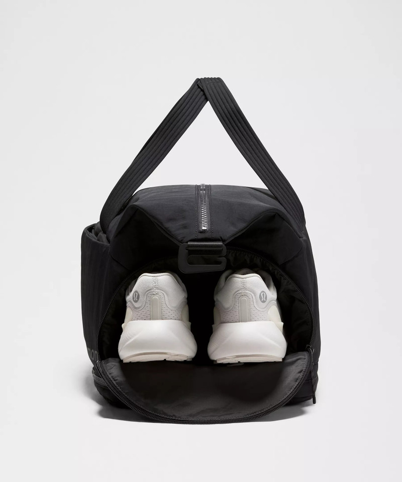 3-in-1 Gym Duffle Bag 30L 6