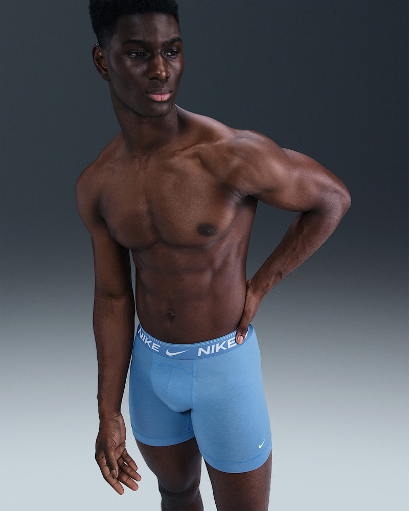 Nike Nike Dri-FIT Ultra Comfort Men's Boxer Briefs (3-Pack) outlook