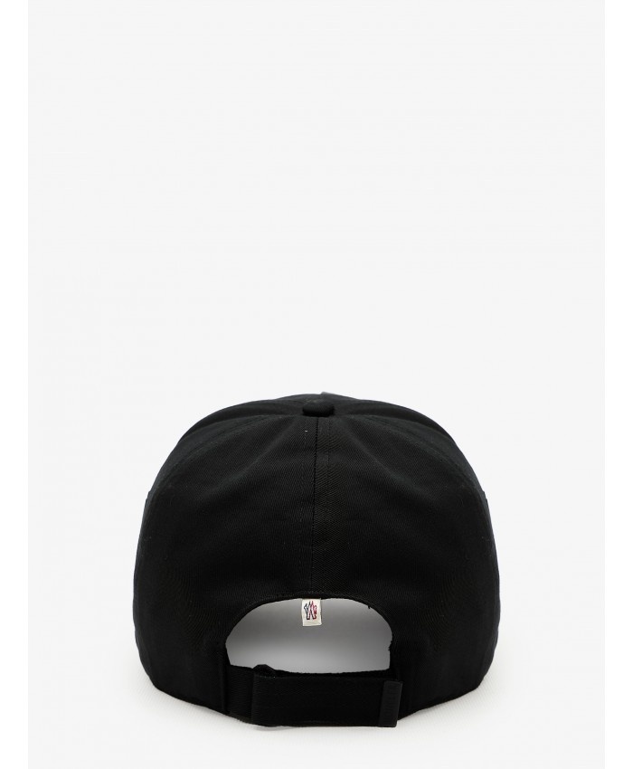 Baseball cap with logo - 3