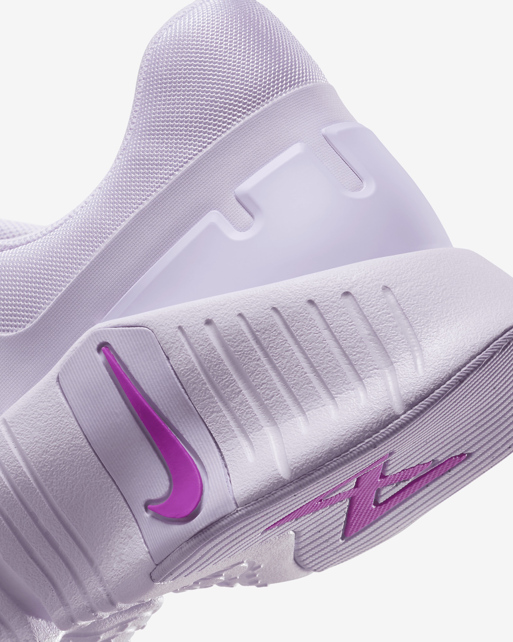 Nike Women's Free Metcon 5 Workout Shoes - 9