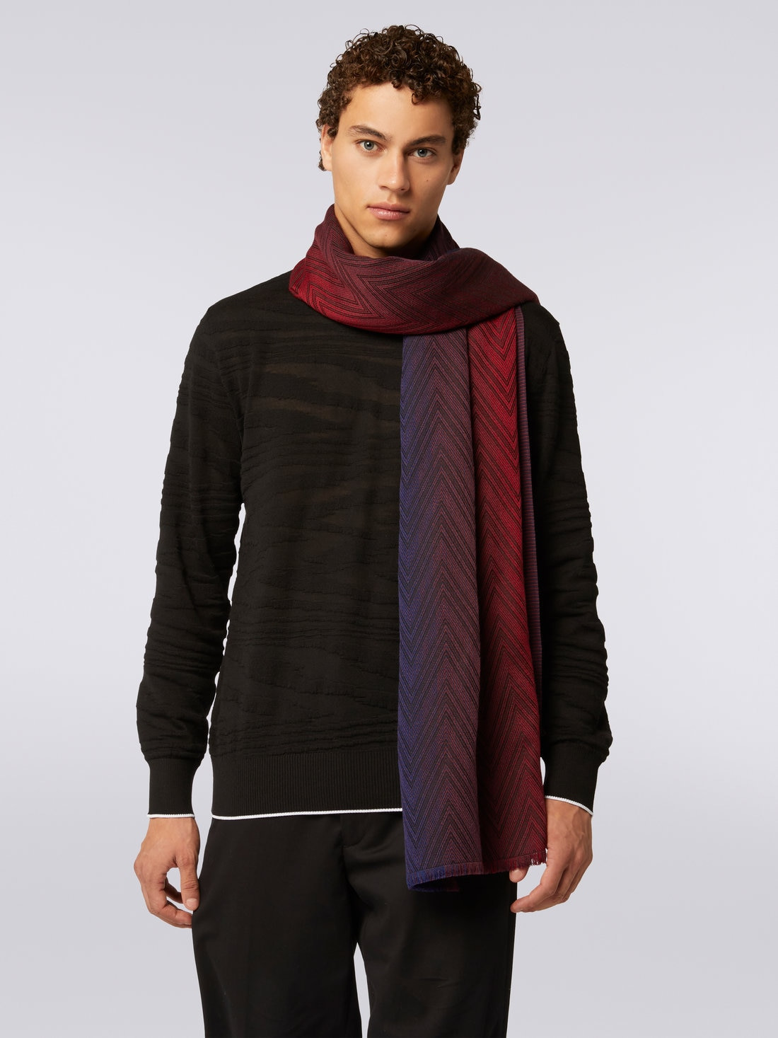 Viscose and wool chevron knit stole with frayed edges - 3