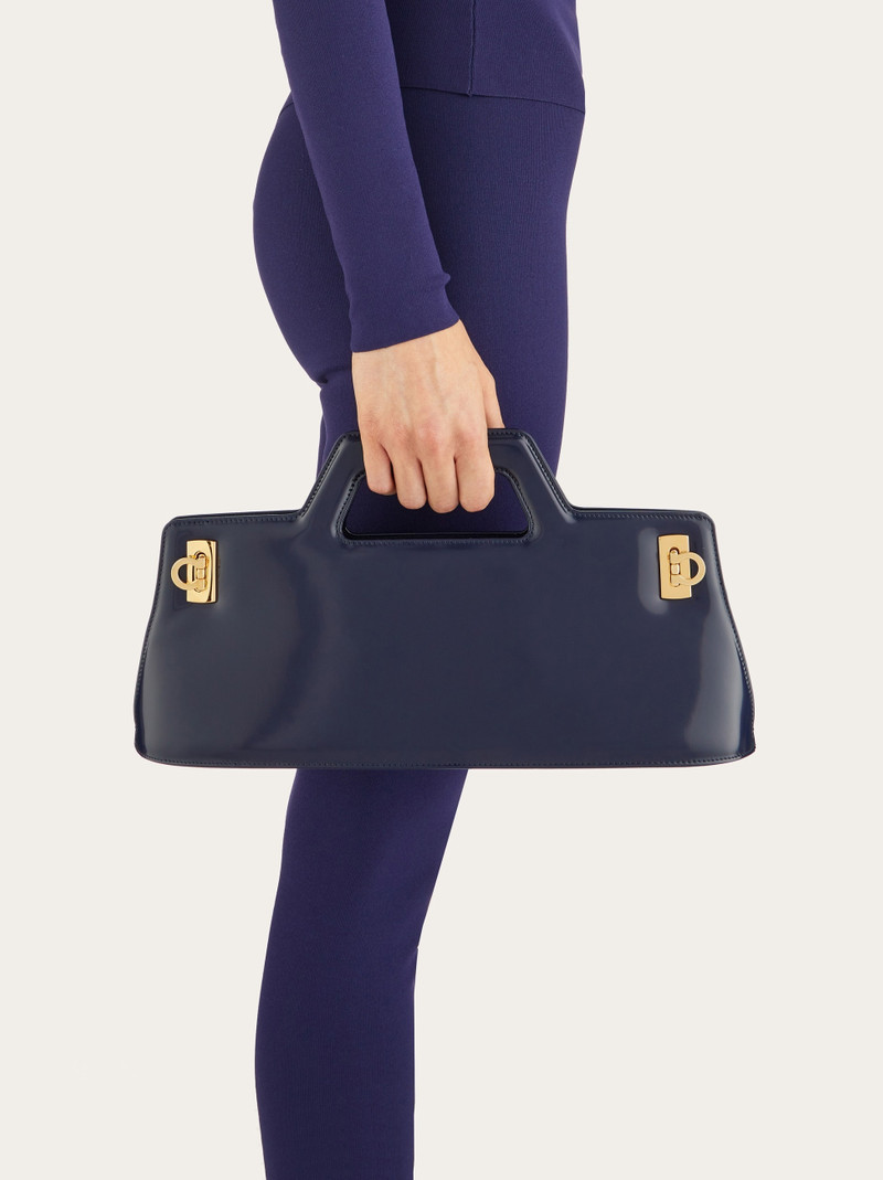 FERRAGAMO Wanda East-West top handle outlook