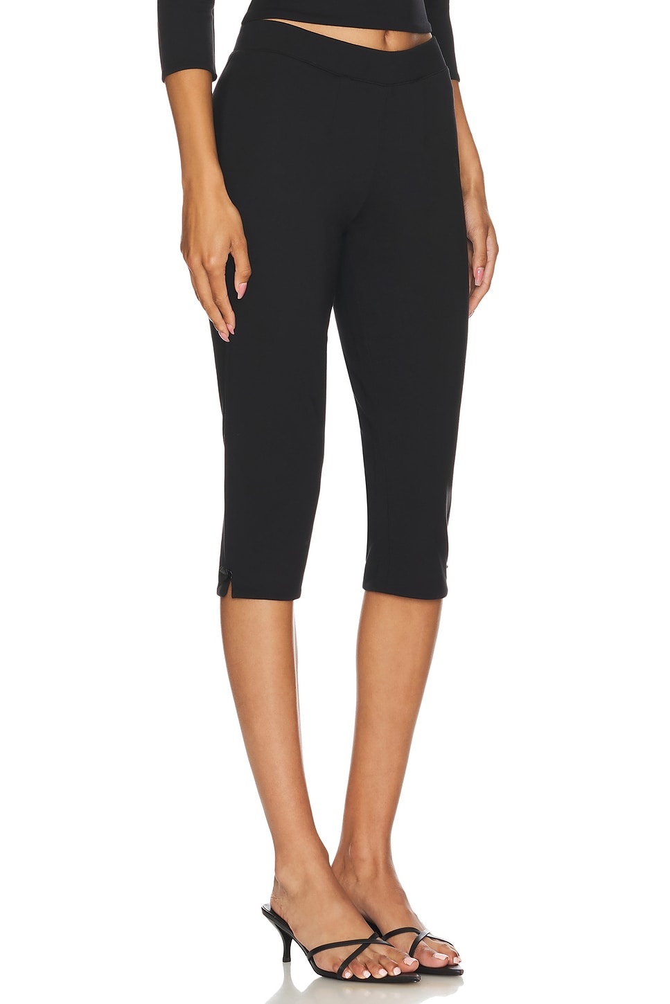 Caria Capri Pants - 2