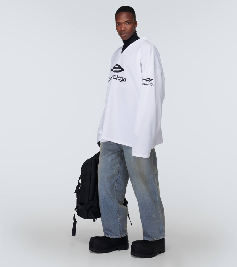 BALENCIAGA mid-rise wide-leg jeans outlook