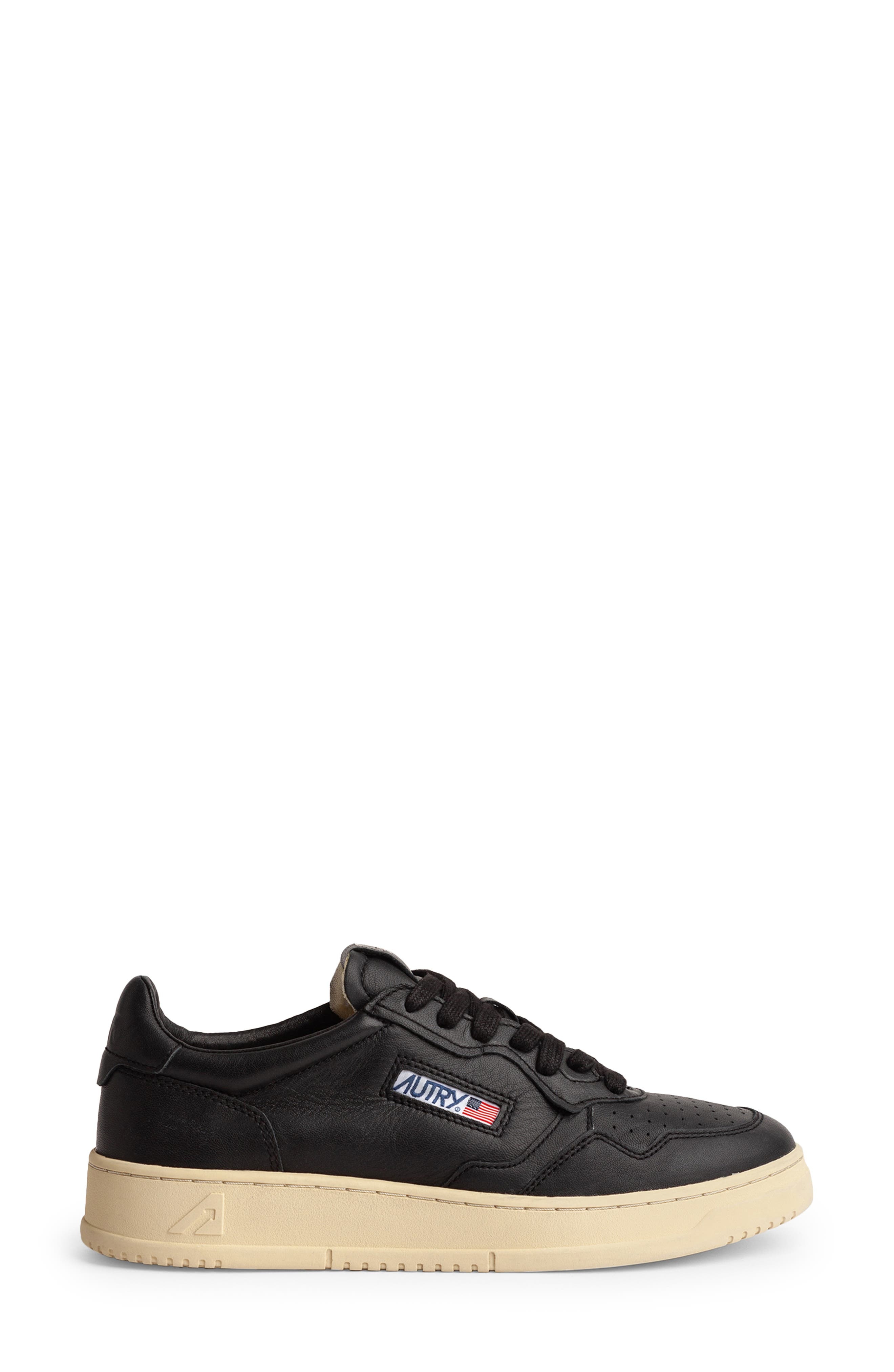 AUTRY Medalist Low Sneaker in Black at Nordstrom - 3