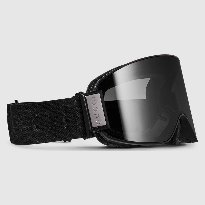 GUCCI Mask-shaped sunglasses outlook