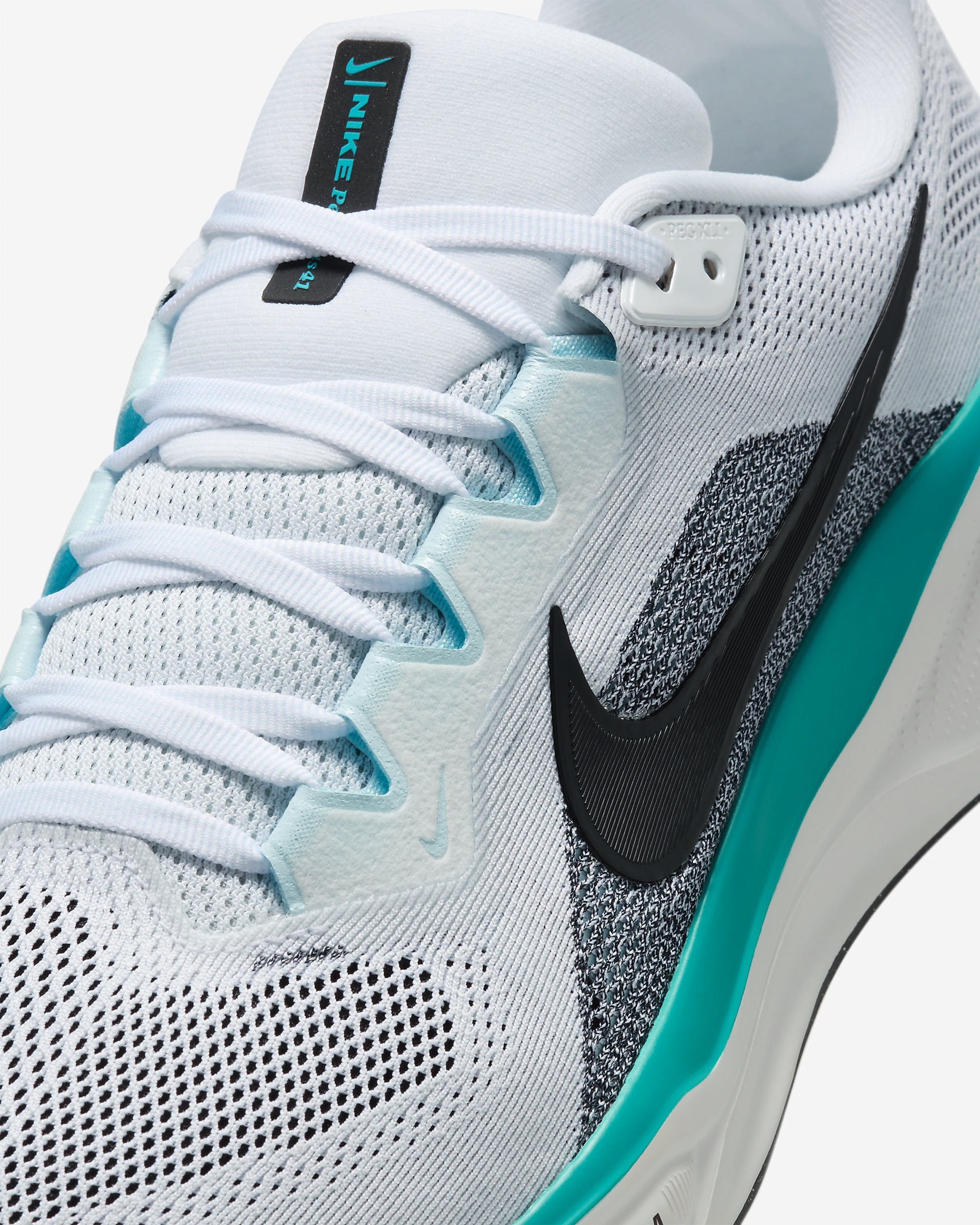 Nike Pegasus 41 Men's Road Running Shoes - 7