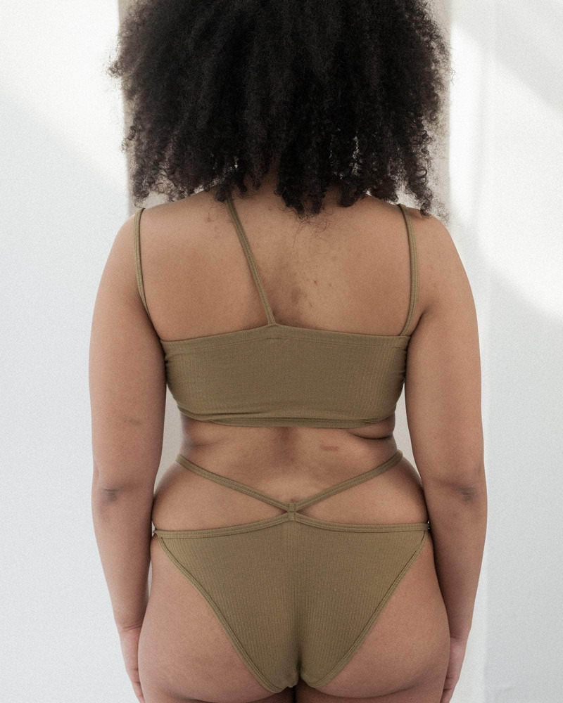 BASERANGE Nida Bra - Fine Organic Cotton Rib outlook