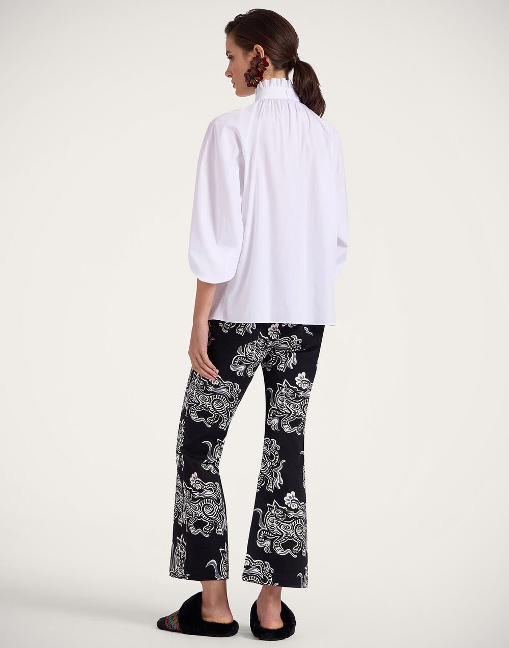 The Cropped Flare Jean - 5
