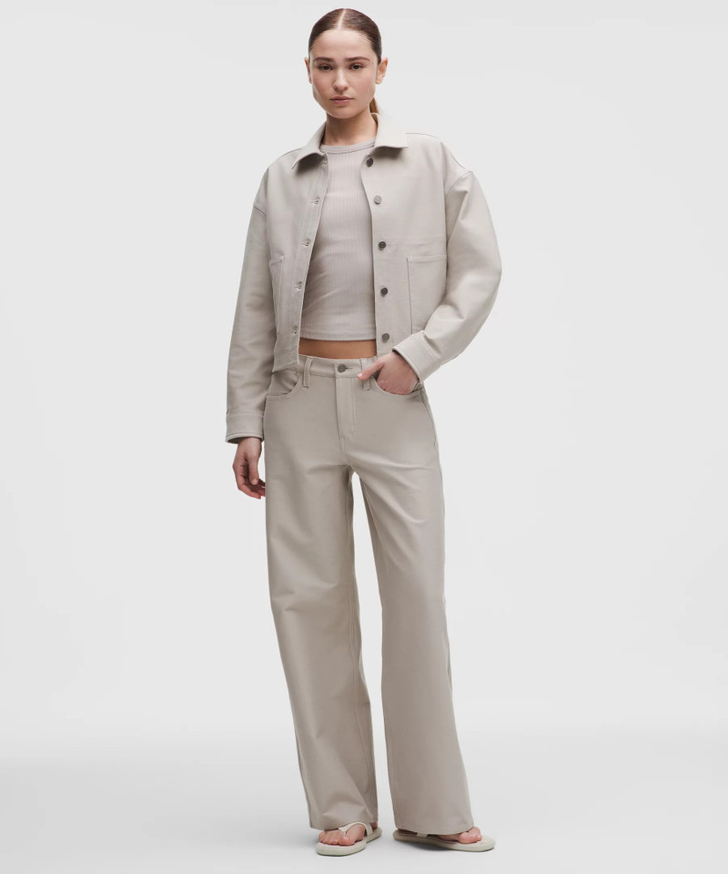 lululemon EasyFive Jacket outlook