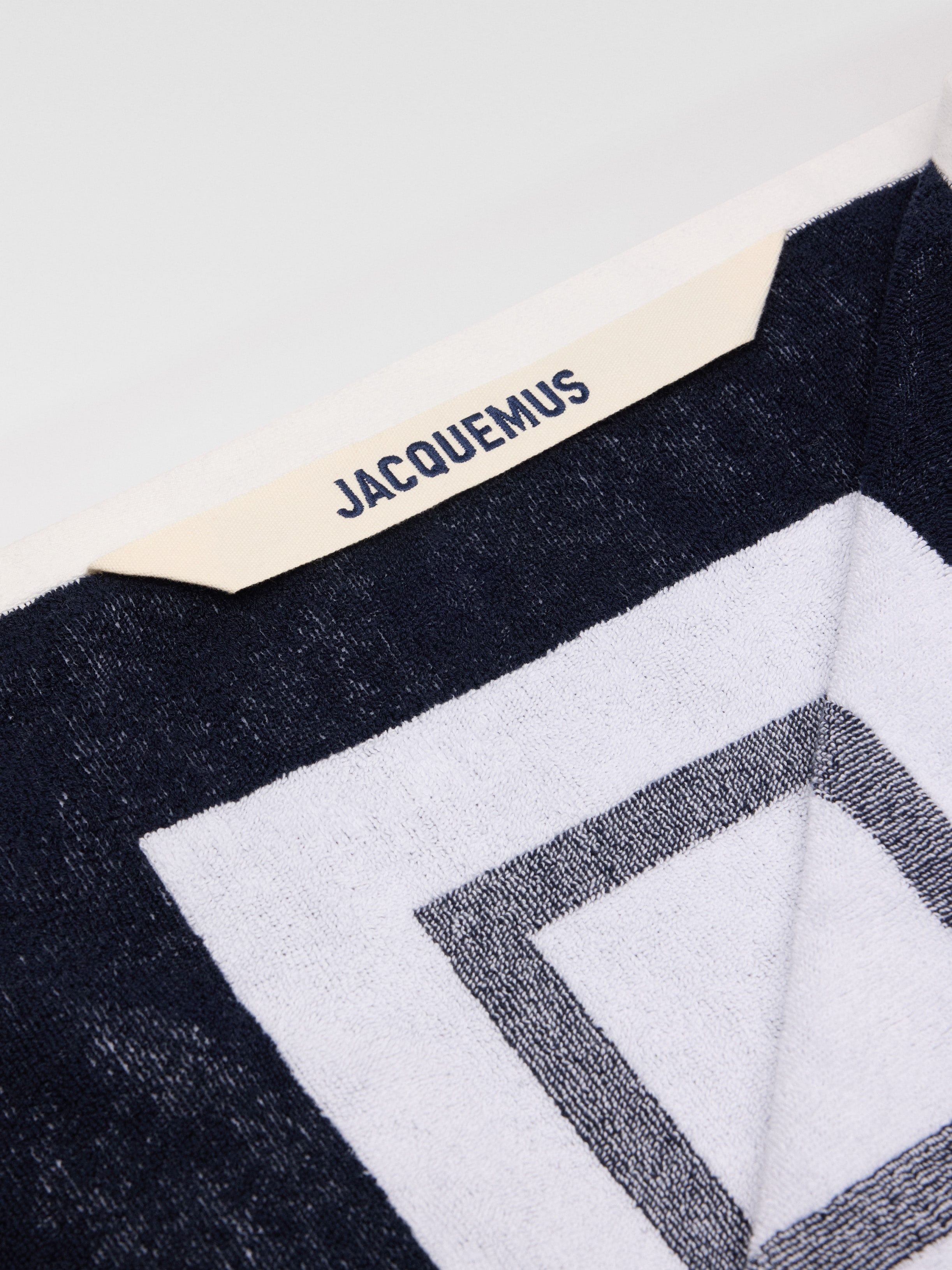 The Croisière beach towel - 3