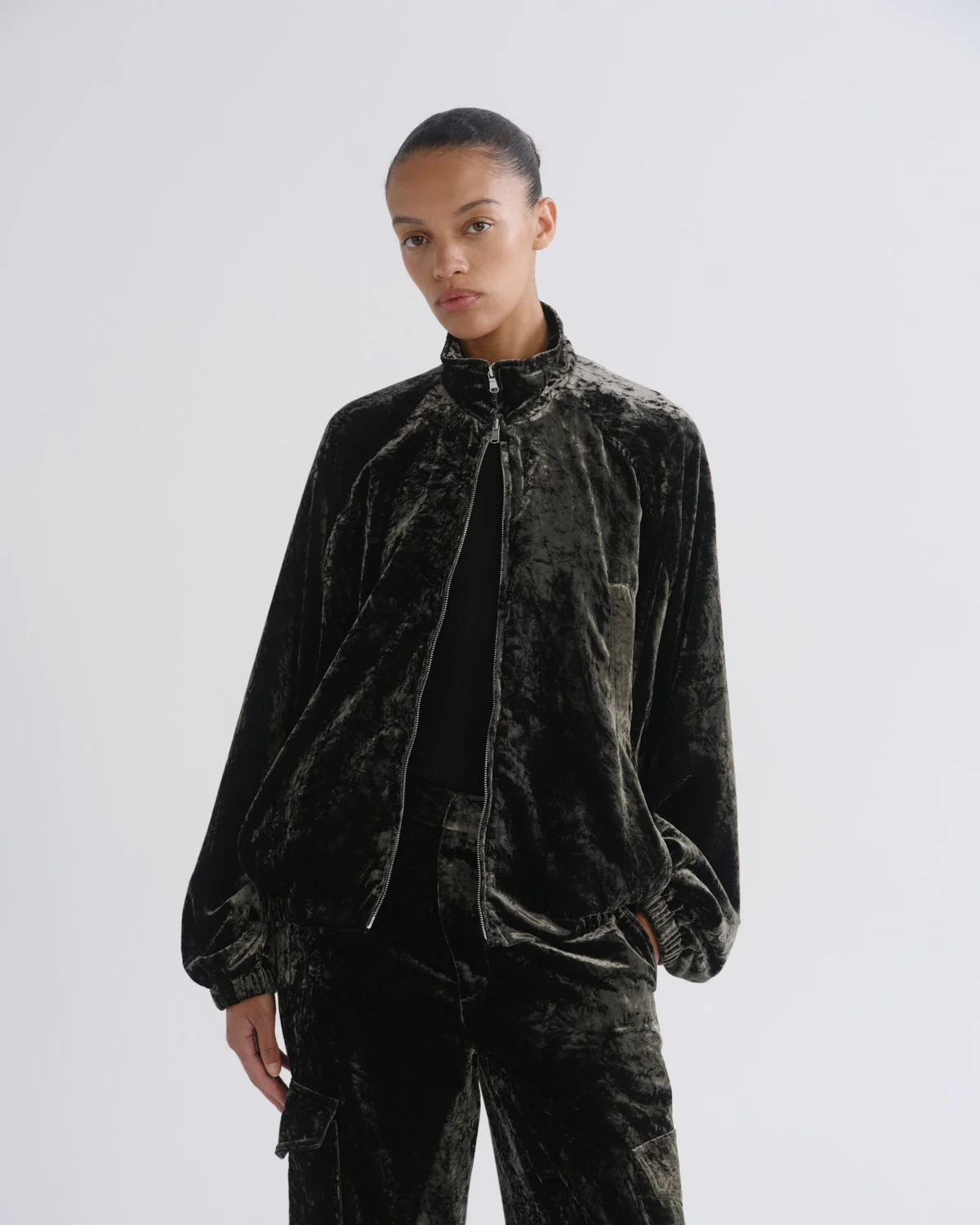 CATRINE BOMBER (VELVET) IN BRONZE - 1