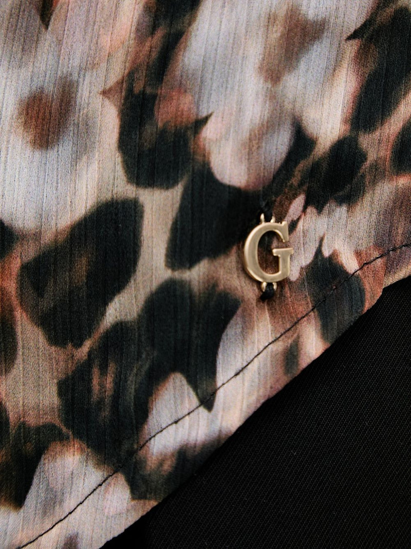 buttoned blouse 5