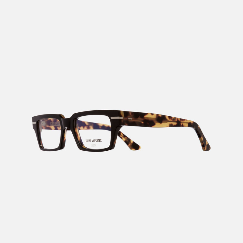 CUTLER AND GROSS 1363 RECTANGLE OPTICALS outlook