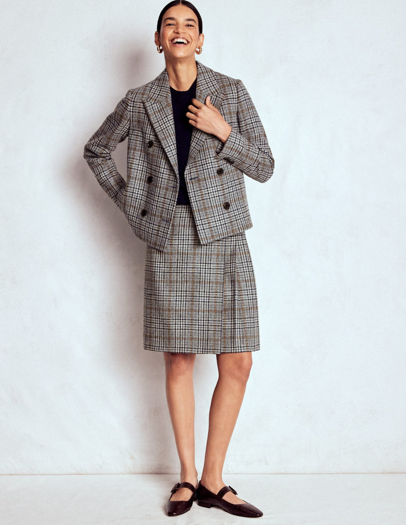 Helen Wool Kilt Skirt-Blue and Grey Prince of Wales 7
