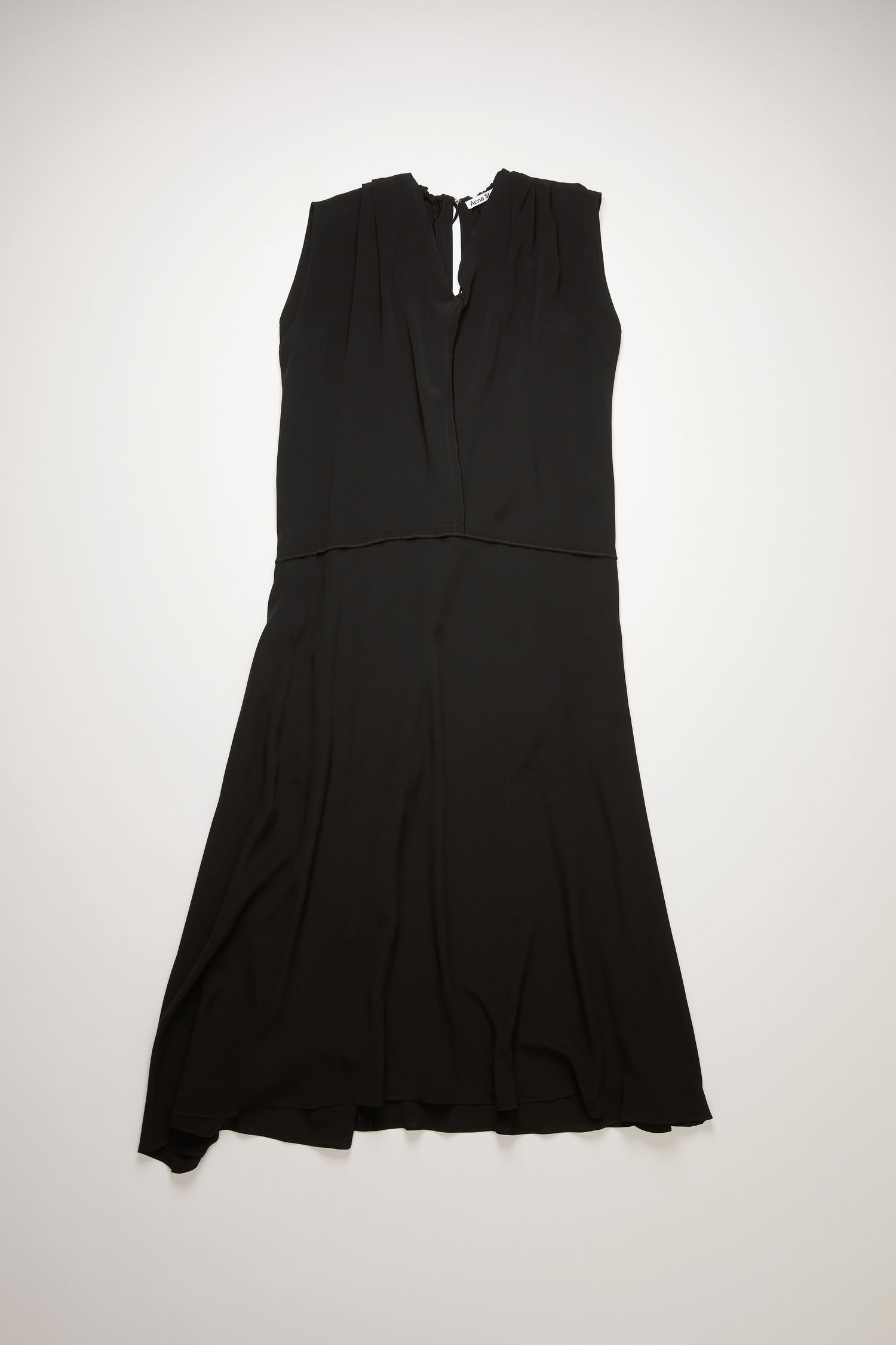 Tie-back sleeveless dress black - 1