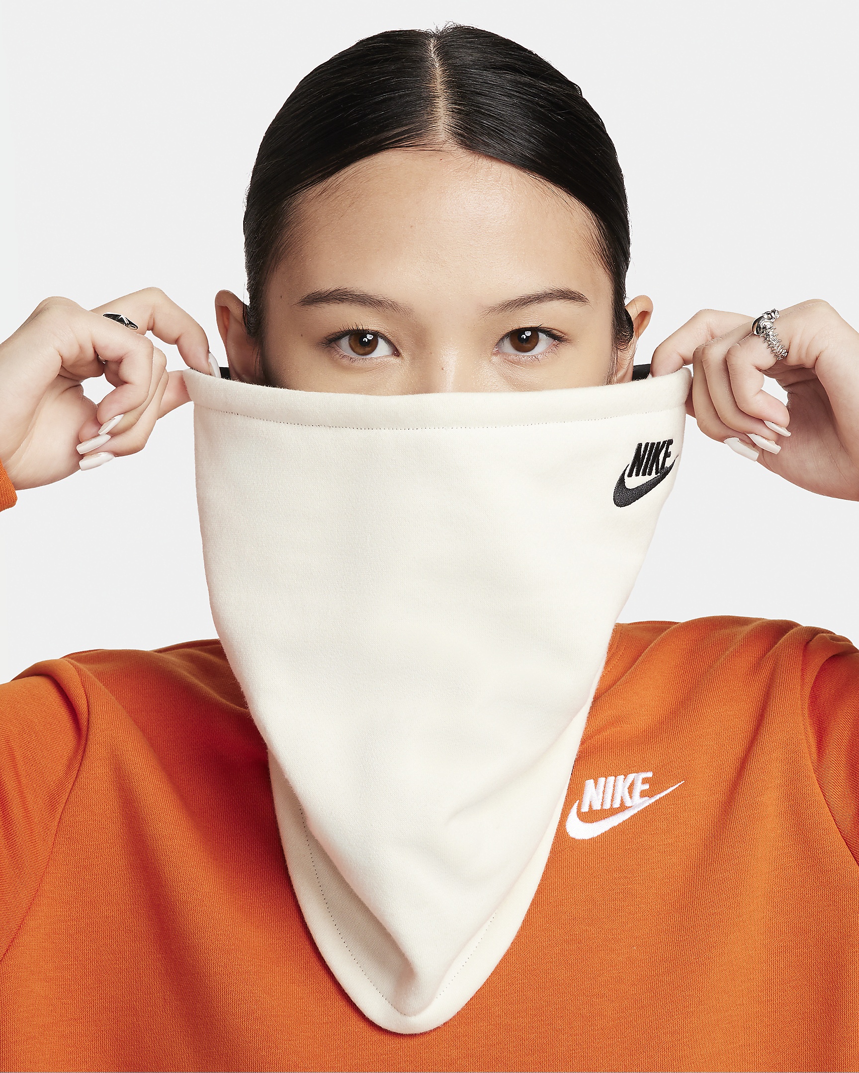 Nike Unisex Club Fleece Reversible Neck Warmer - 4