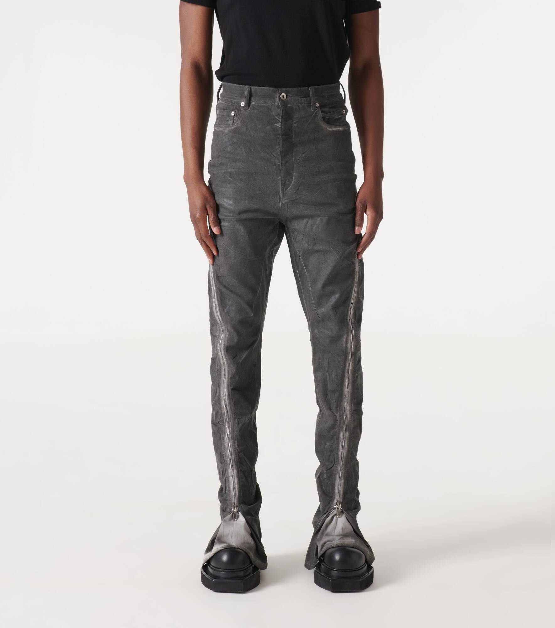 Paneled tapered jeans - 3