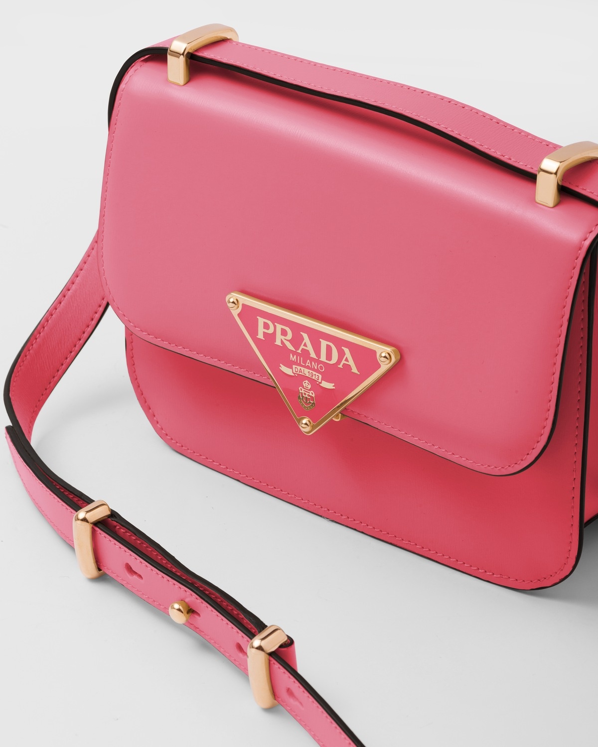 Prada Emblème leather bag - 6