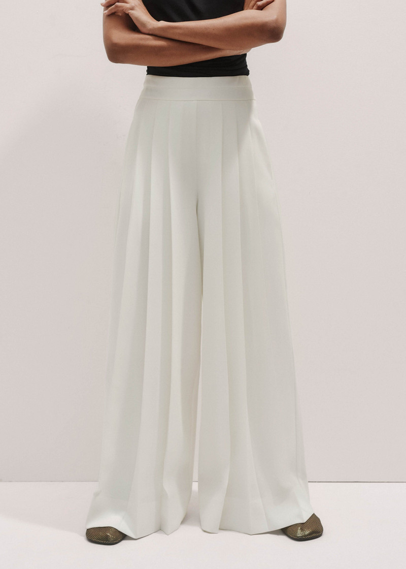 Satin Back Crepe Wide-Leg Trouser 1