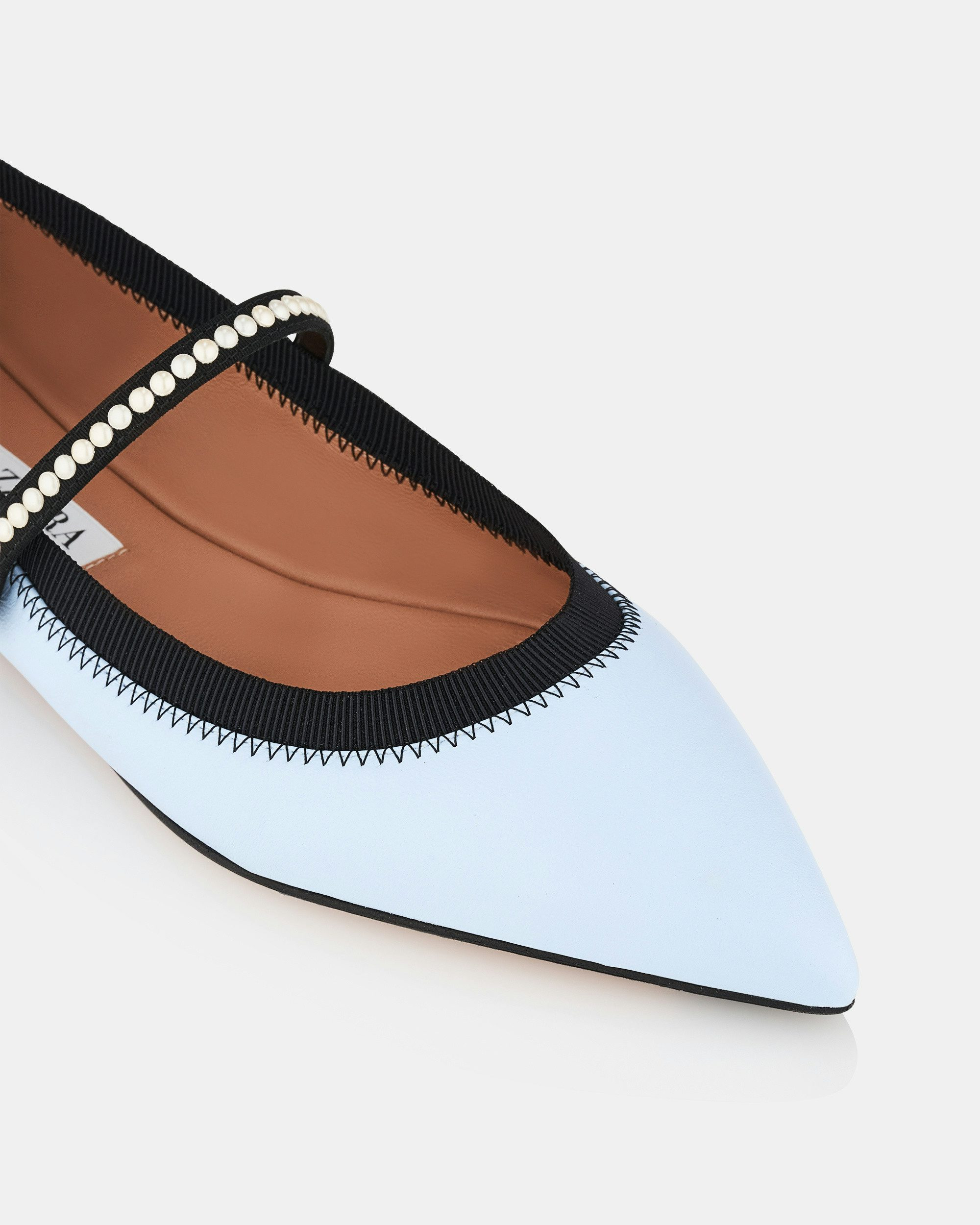 Romy Pearl Flat - 6