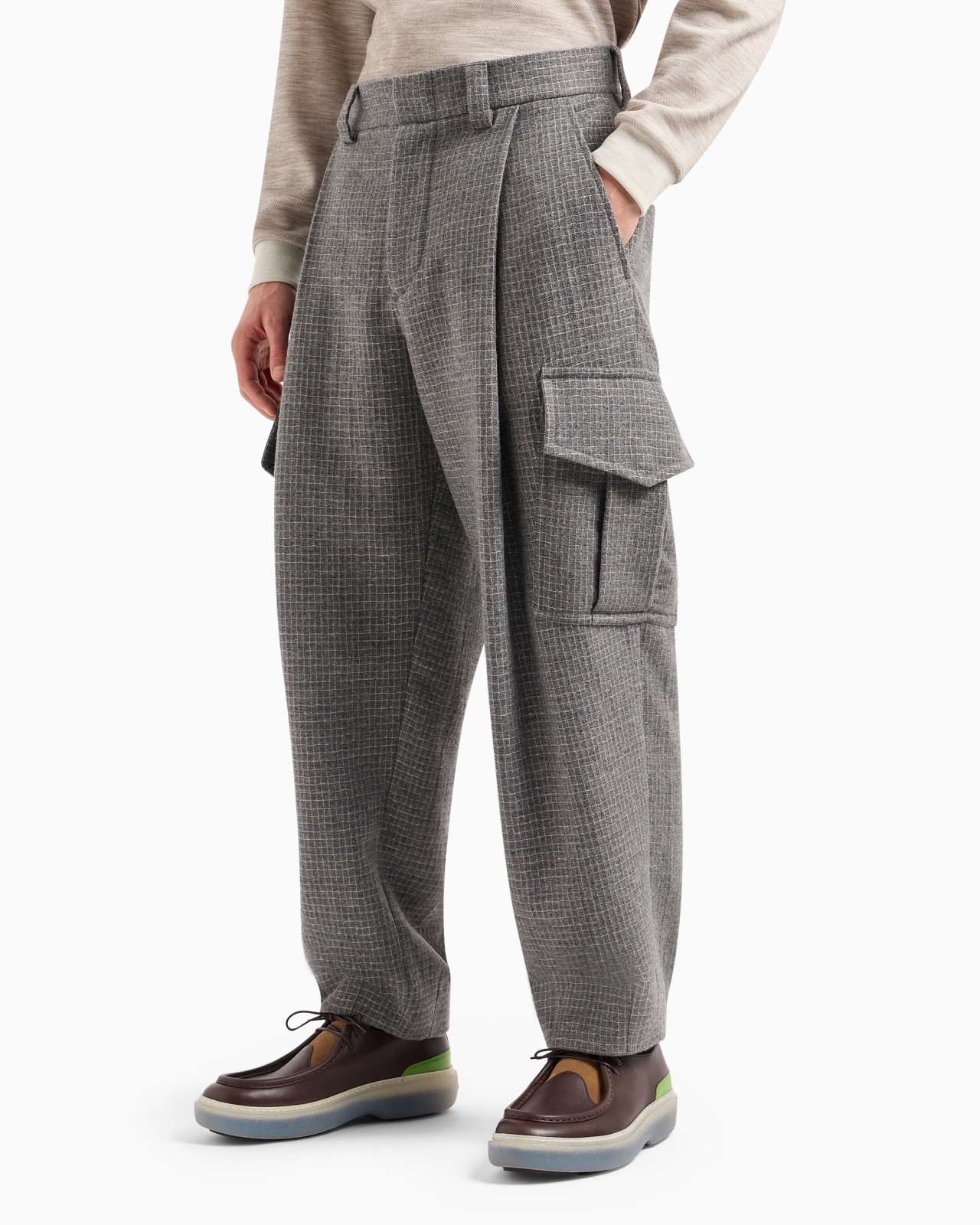 ONE-PLEAT CARGO TROUSERS IN A WOOL BLEND WITH METALLIC THREAD - 2