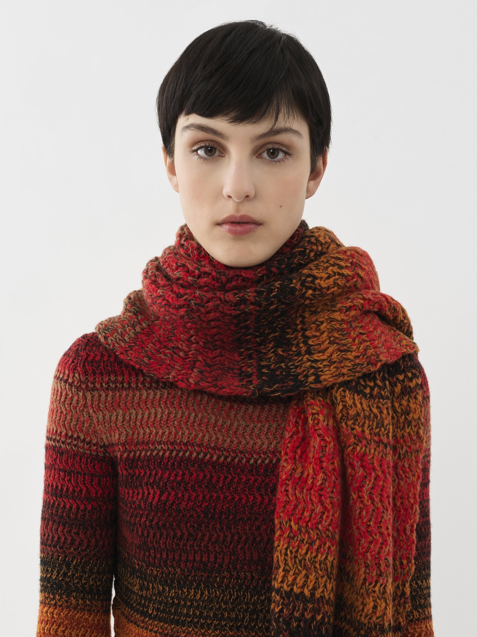 DÉGRADÉ KNITTED SCARF - 4