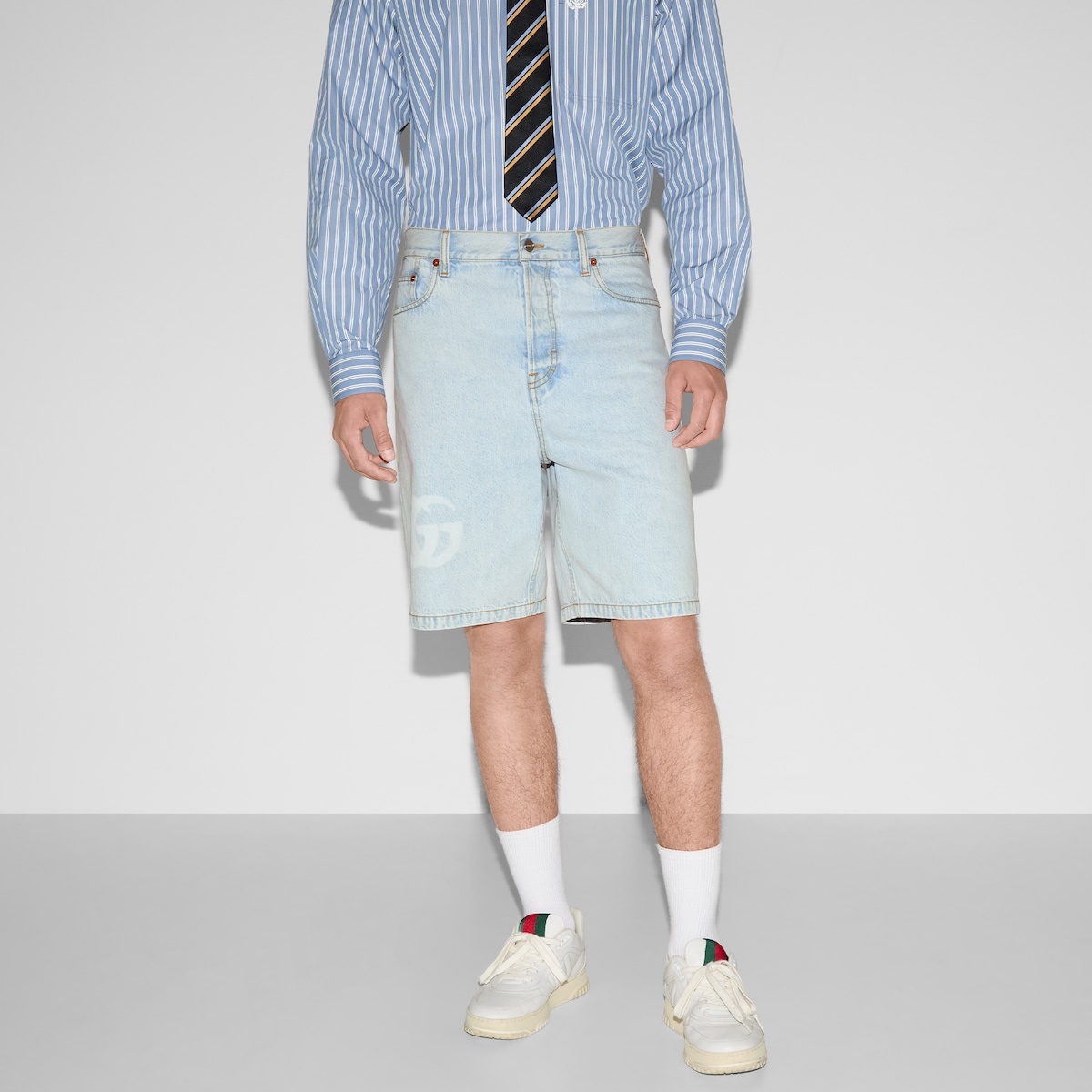 Lasered denim shorts - 3