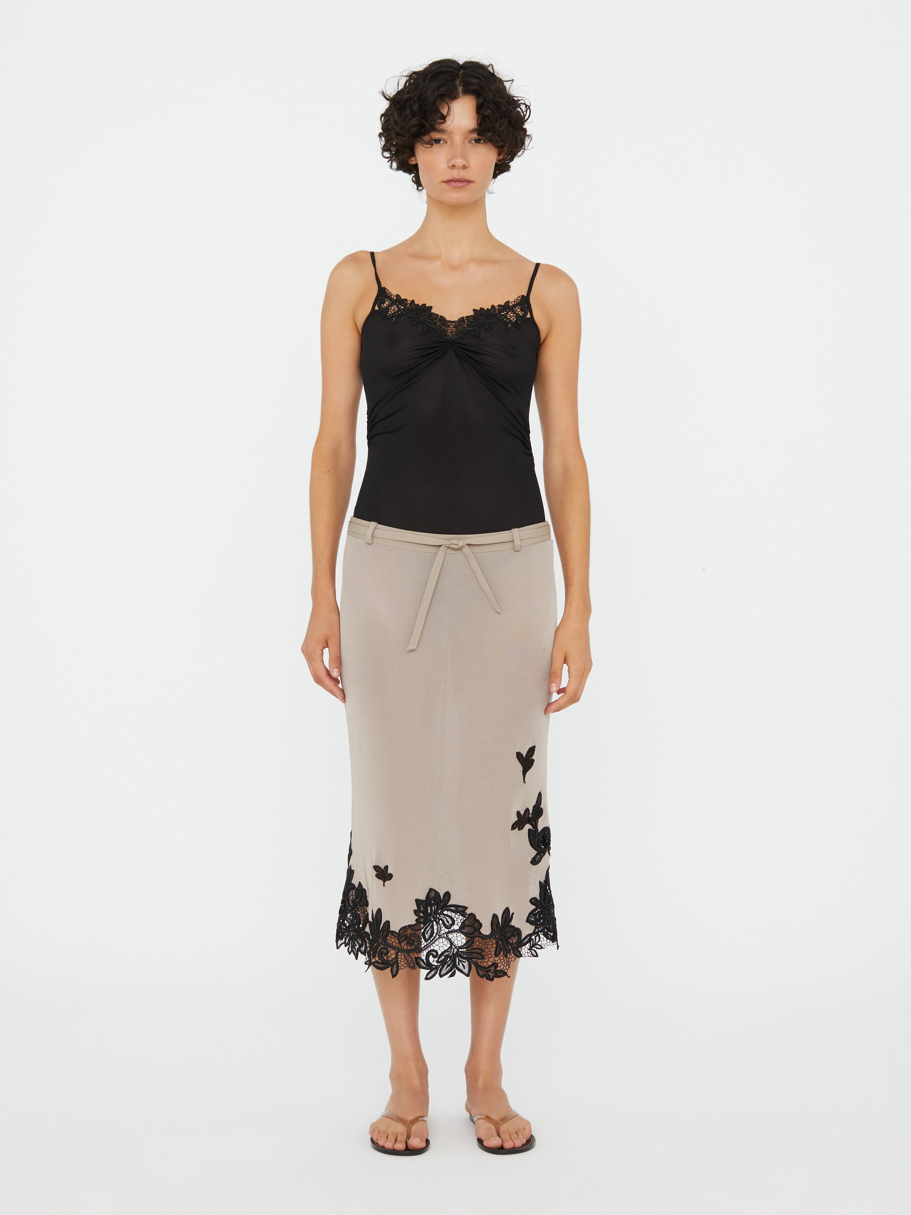 Hibiscus Embroidered Rib Bodysuit - 2