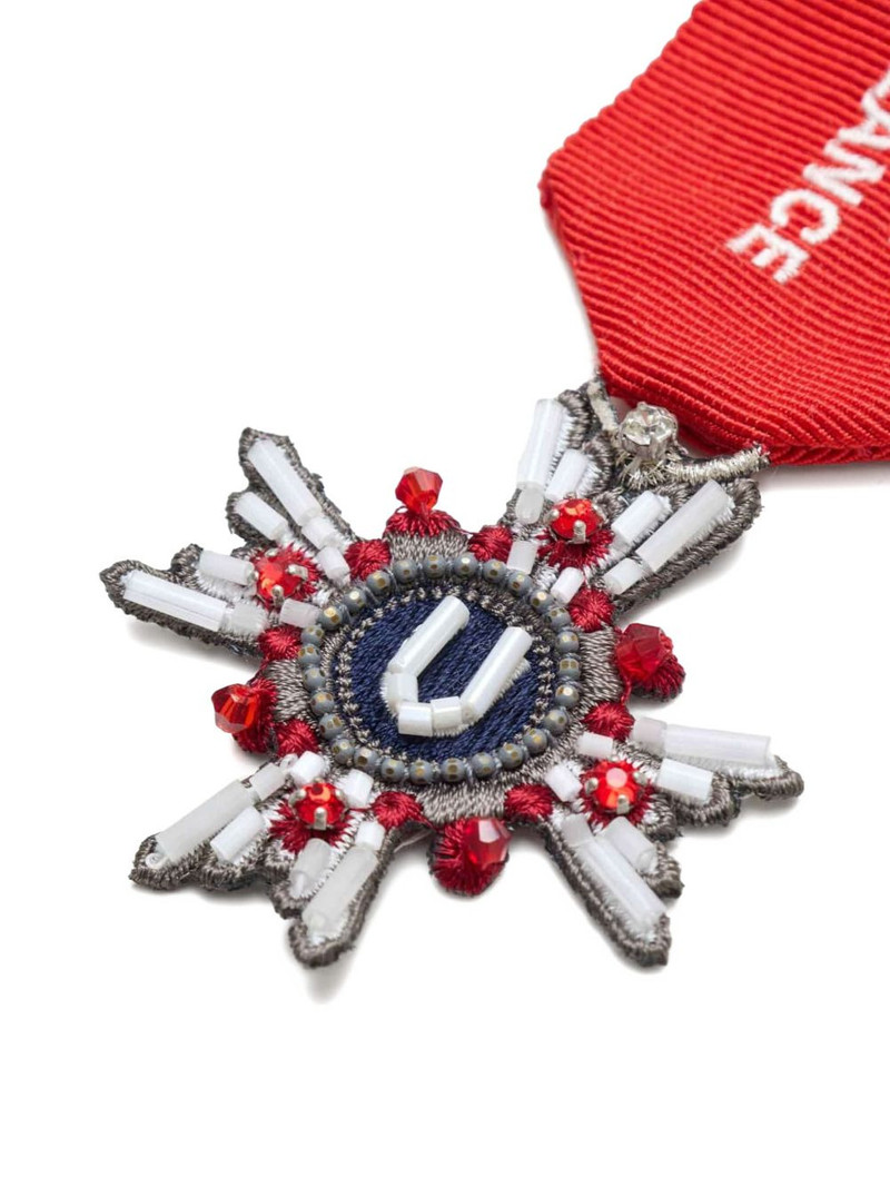 beaded embroidered brooch 3