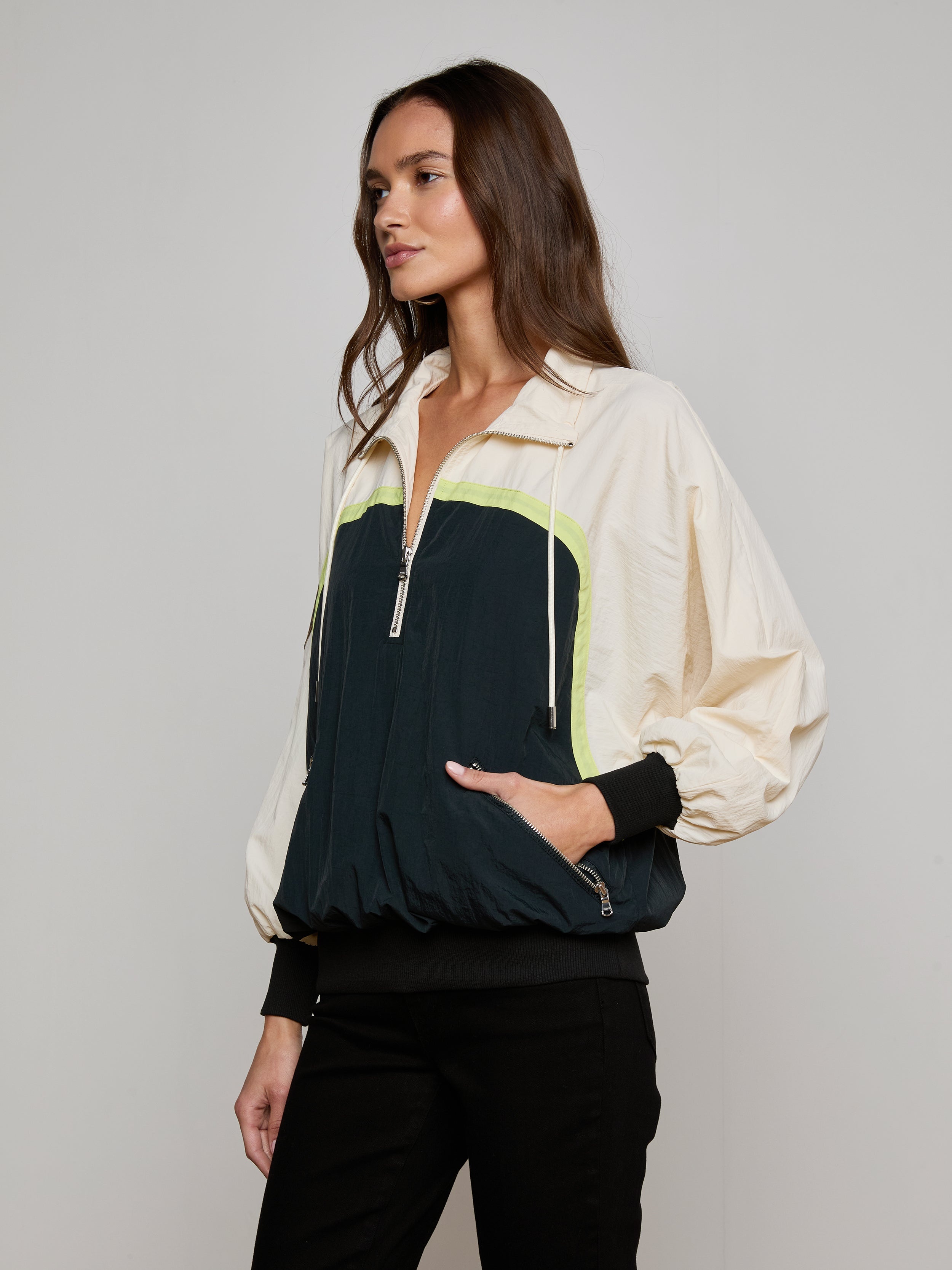 Aurelia Windbreaker - 3