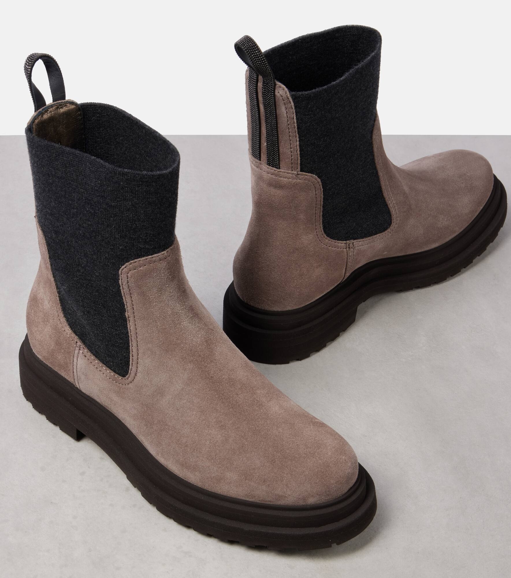 Suede ankle boots - 5
