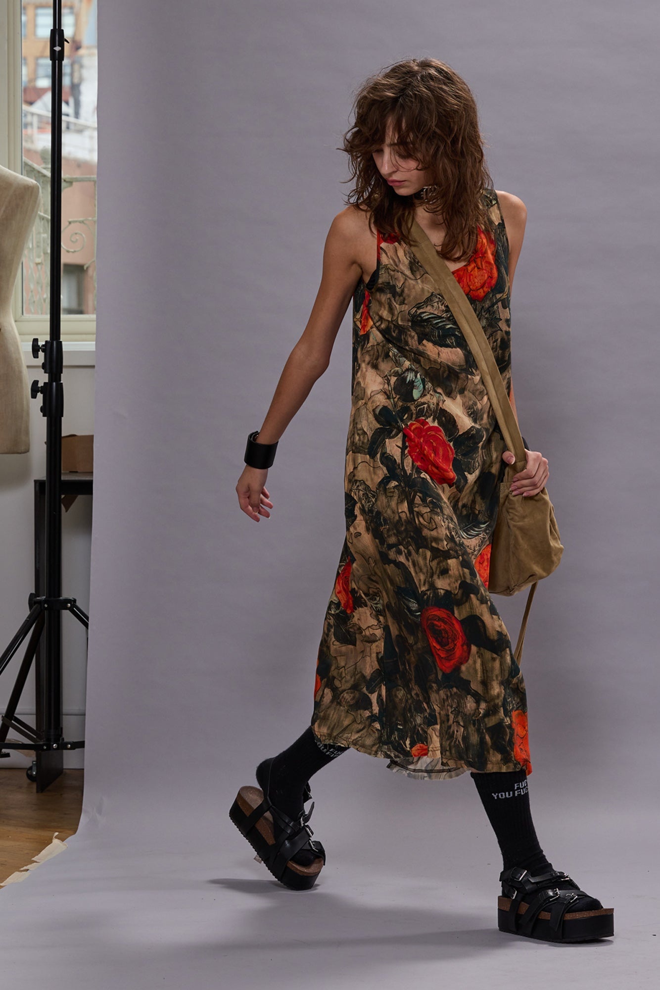 SLEEVELESS MIDI - 2