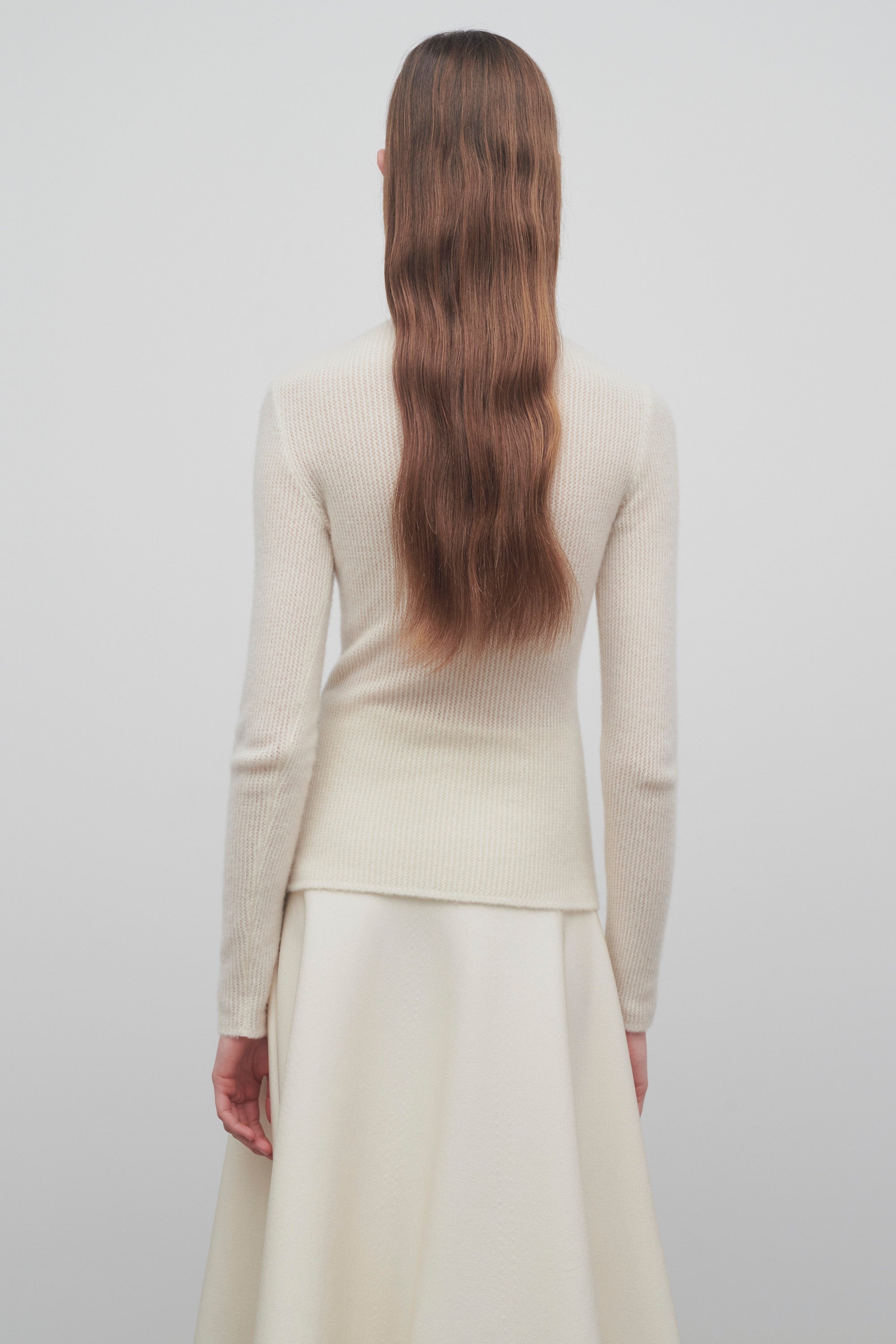 Hurly Turtleneck in Cashmere and Silk - 5