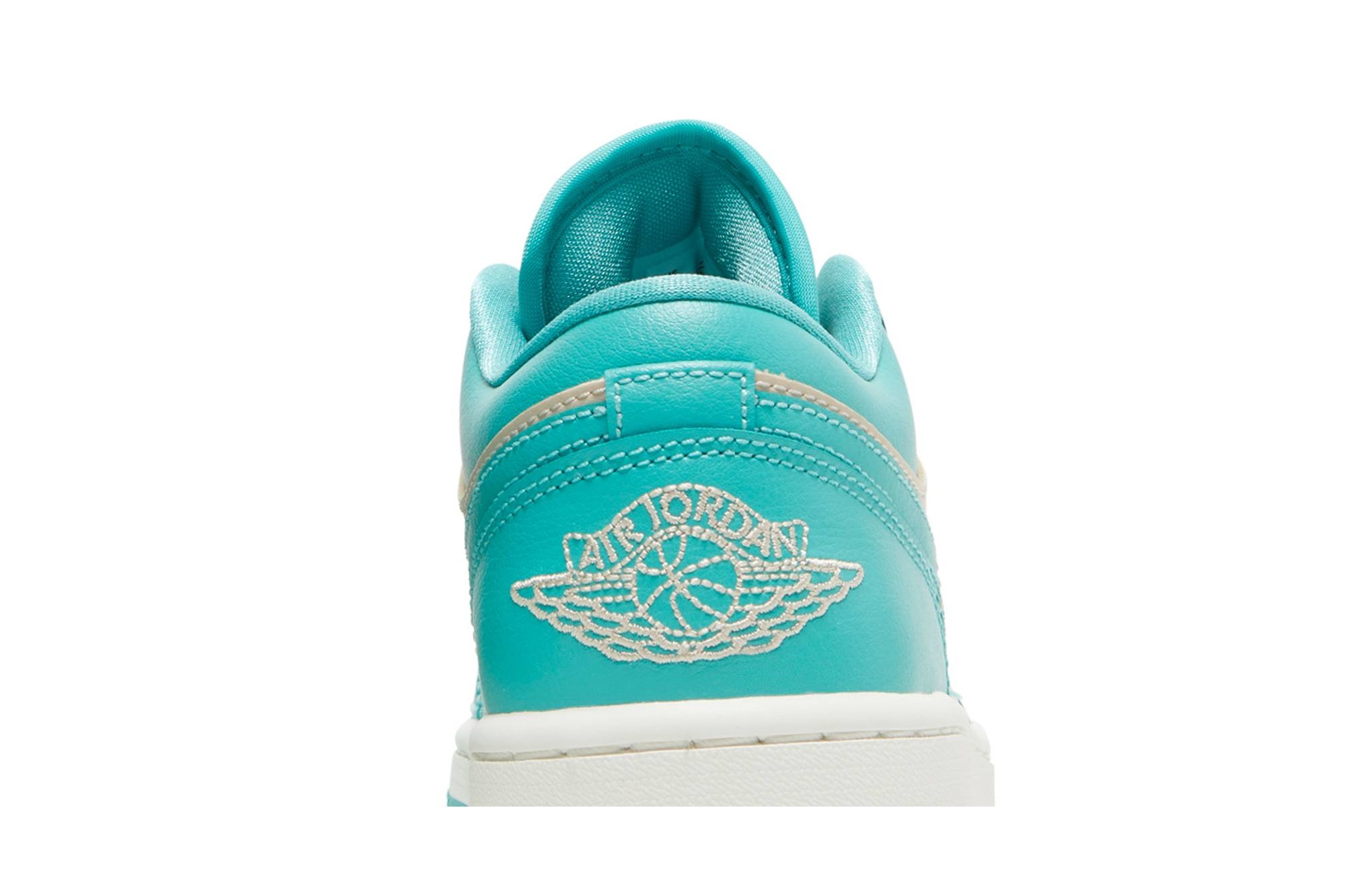 Wmns Air Jordan 1 Low 'Tropical Teal Sandy Beige' - 7