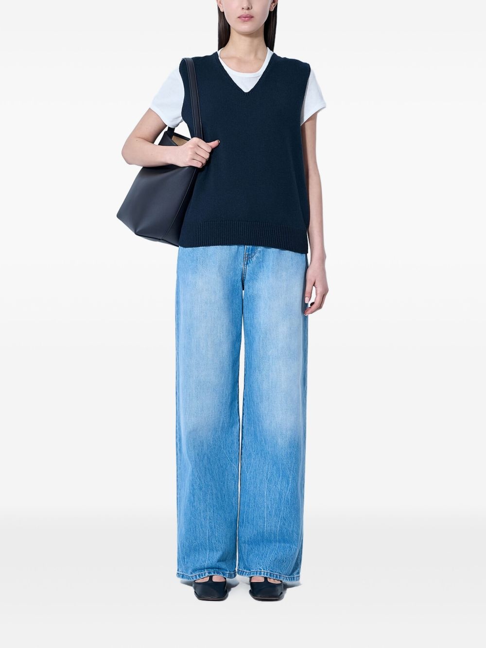 V-neck vest - 2
