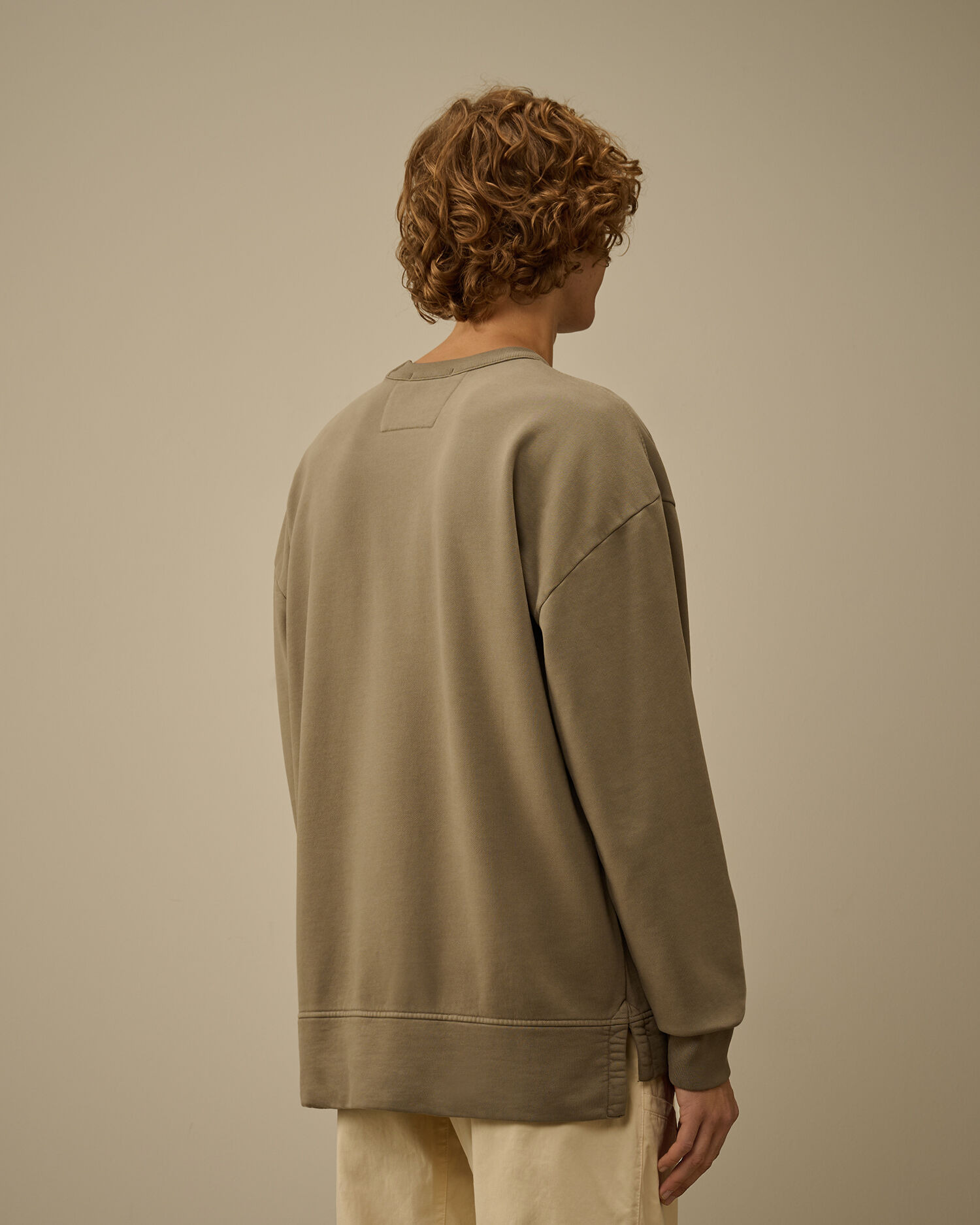 Brushed and Emerized Diagonal Fleece Boxy Crewneck Sweatshirt - 4