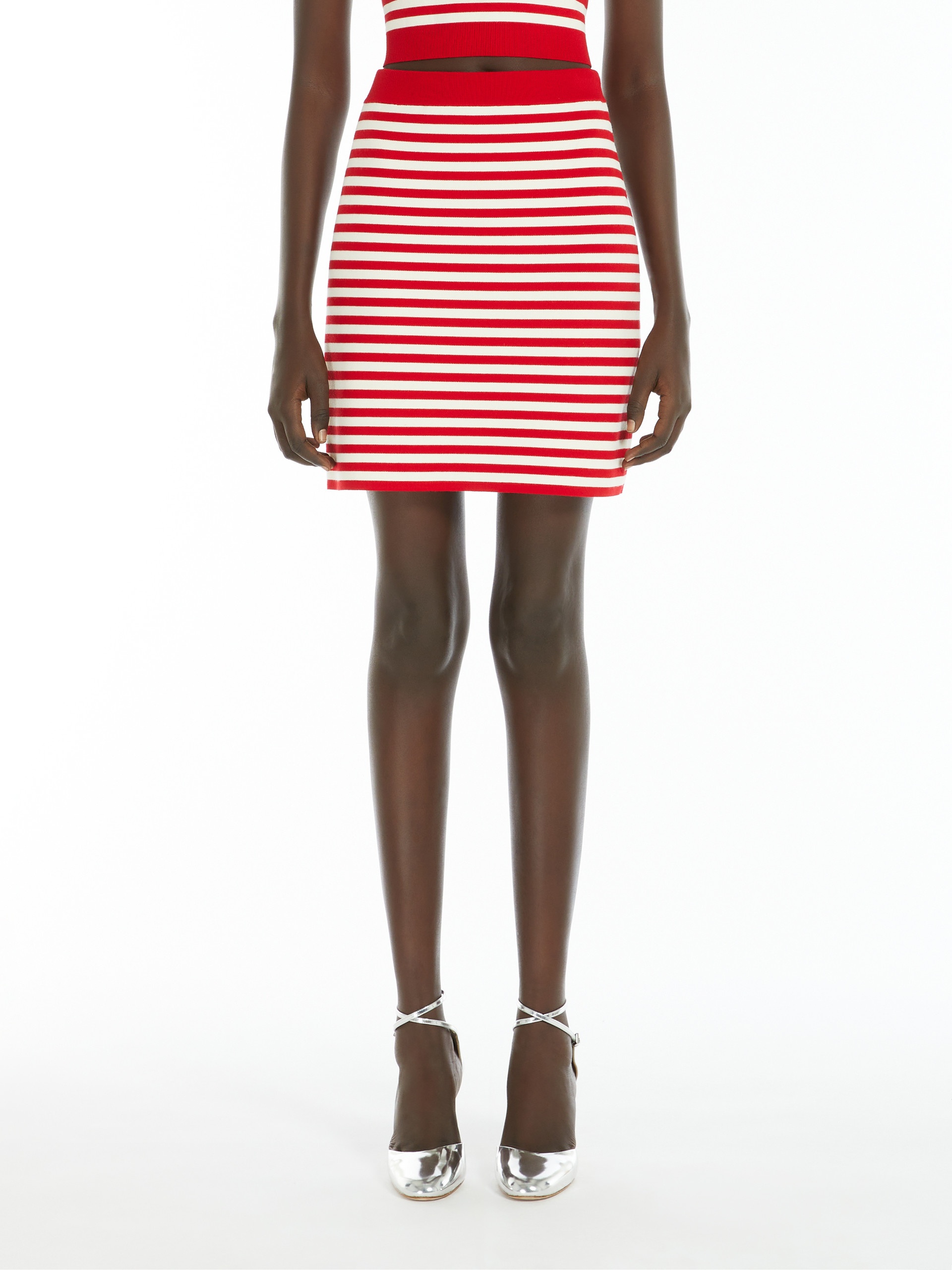《送料無料 MAX MARA Jacquard yarn miniskirt DOMIZIA Max Mara DOMIZIA Jacquard yarn mini skirt | REVERSIBLE