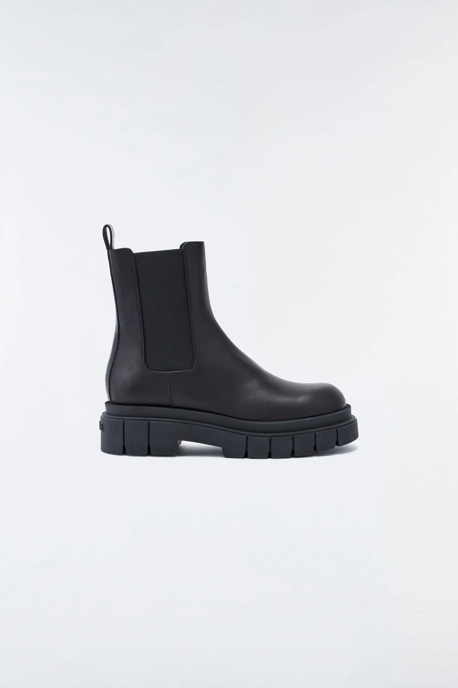 STORM-U unlined lug sole (R) Leather Chelsea boot for women - 1