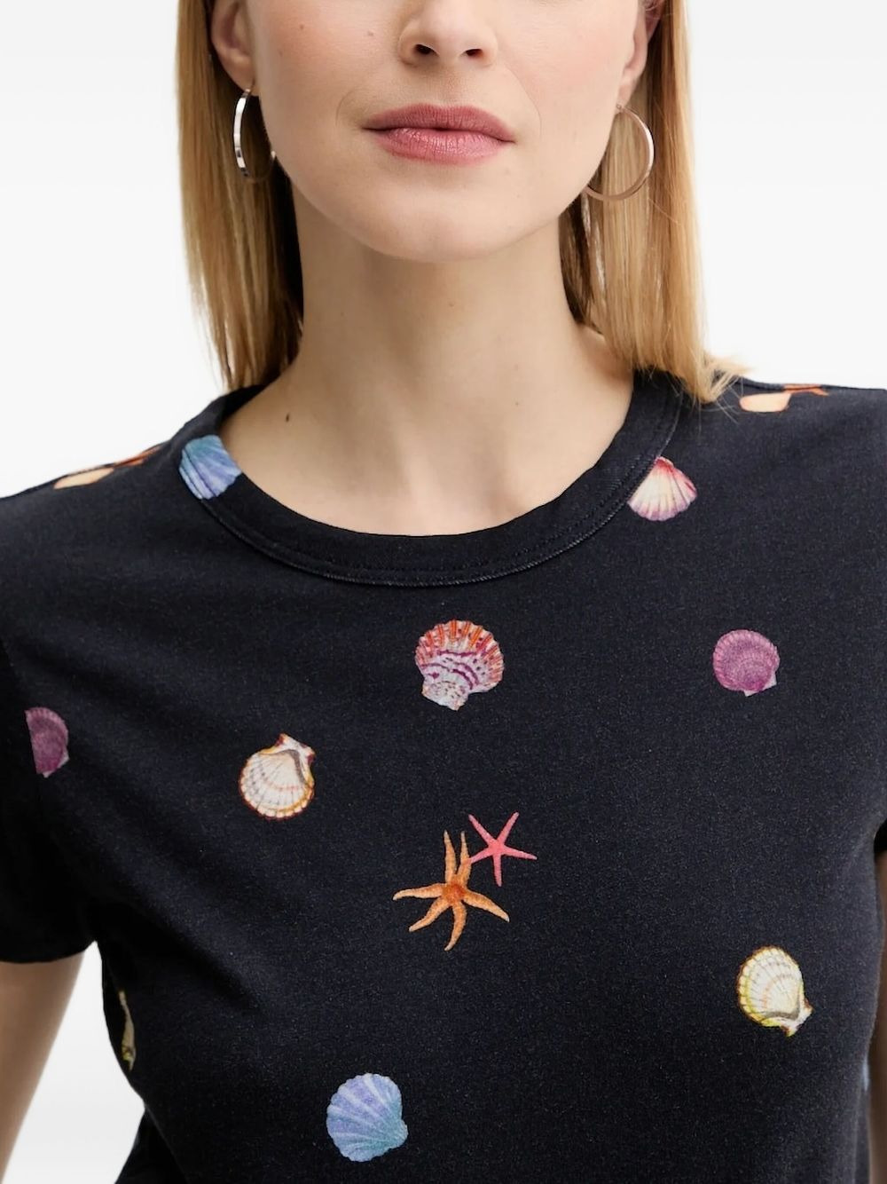 seashell-print T-shirt - 4