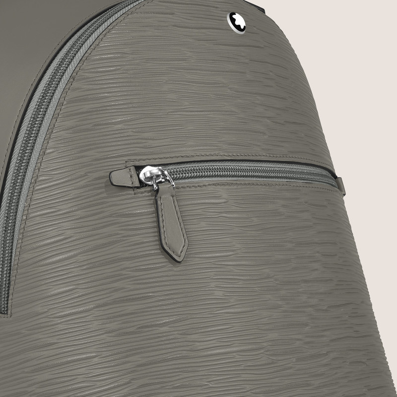 4810 mini backpack 3