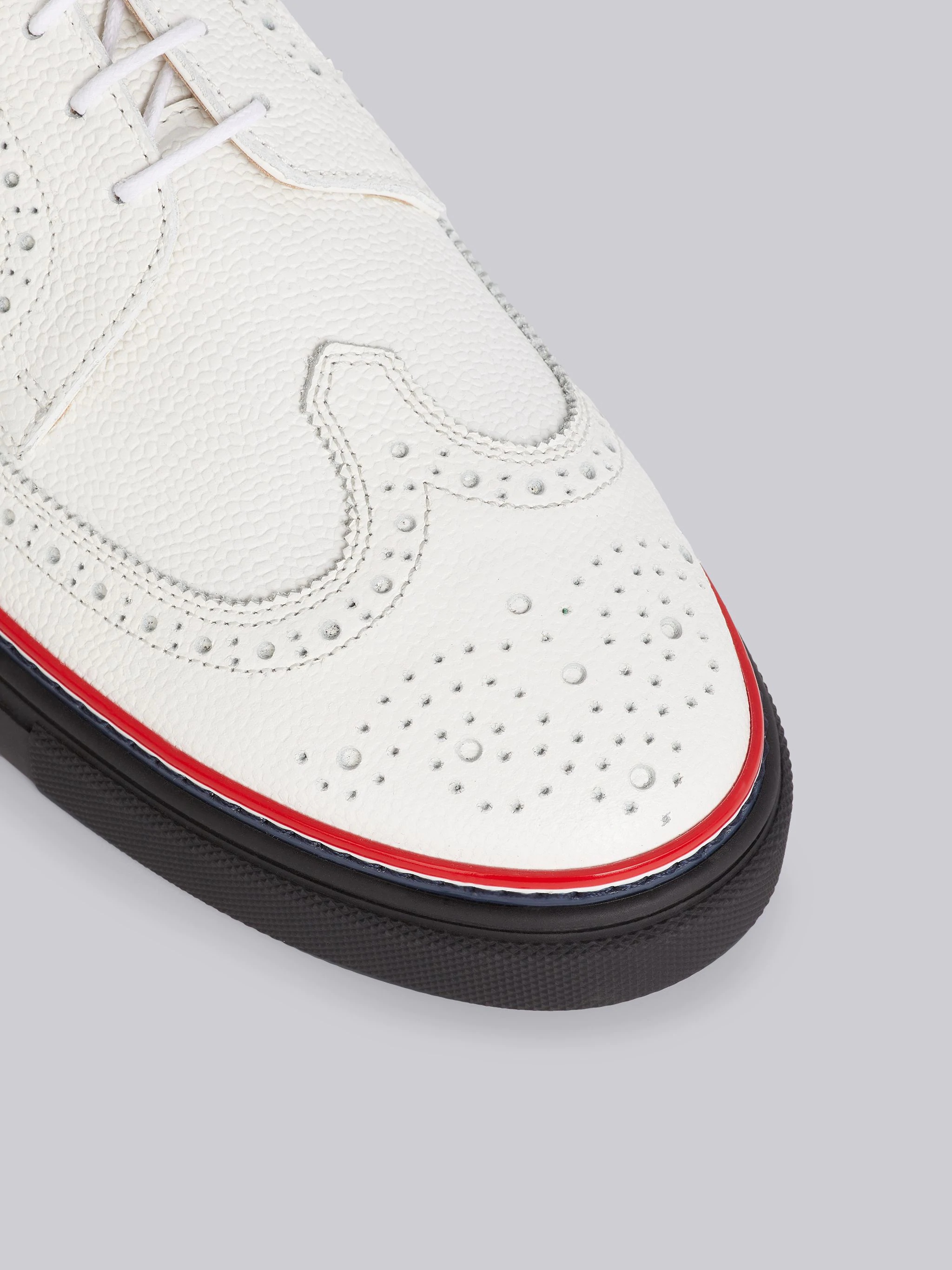 White Pebbled Calfskin Longwing Brogue Trainer - 3