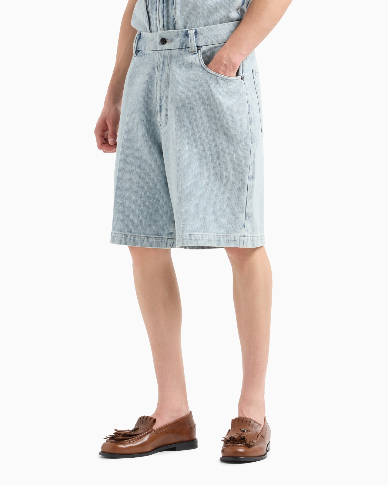 FIVE-POCKET DENIM-EFFECT DOBBY FABRIC BERMUDA SHORTS - 4