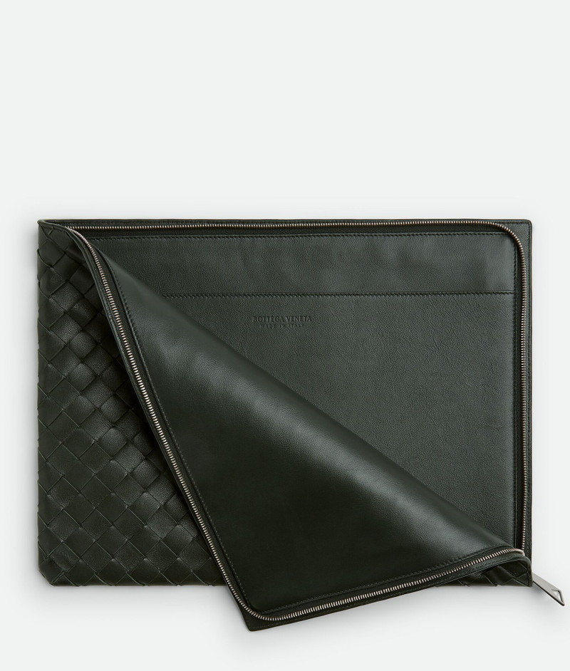 Bottega Veneta half-zip pouch outlook