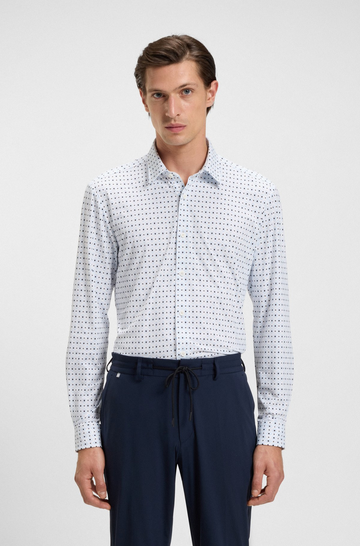 SLIM-FIT SHIRT IN PERFORMANCE-STRETCH ITALIAN FABRIC - 2