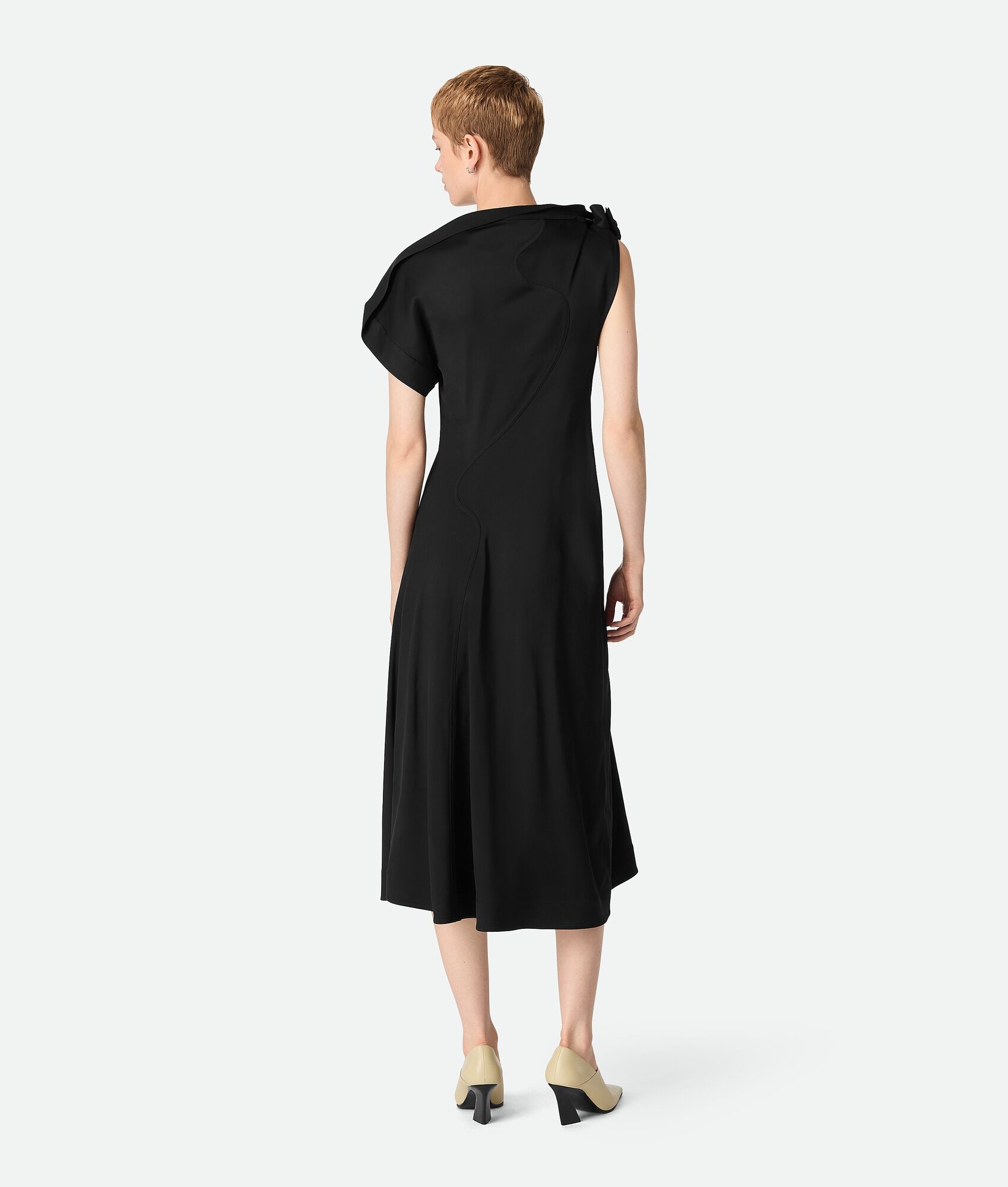 Fluid Viscose Piercing Dress - 3
