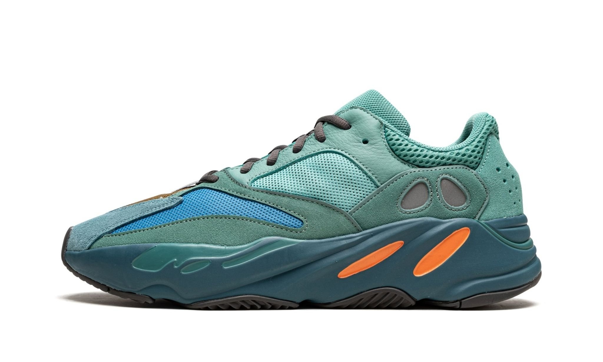 Yeezy Boost 700 "Faded Azure" - 1